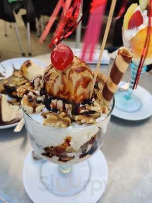 Heladeria Jijona Arenales Del Sol