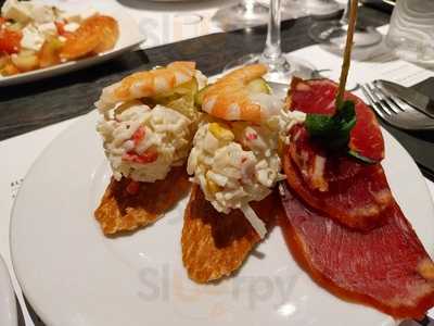 La Plaça Gastro Mercat