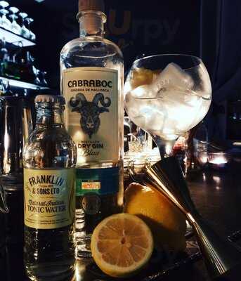 Sazerac Bar And Terrace