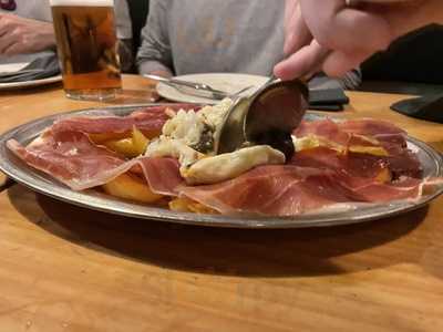 Monumental Taberna 1808