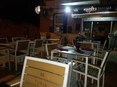 Mave Asador & Taberna