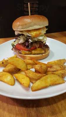 Cafeteria Taperia Plaza 5