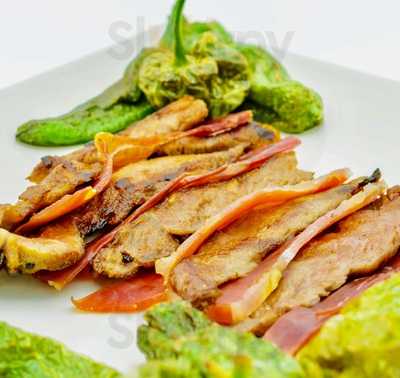 Green Bar Lounge Restaurant