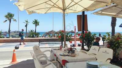 Snack Bar Cafe Latino