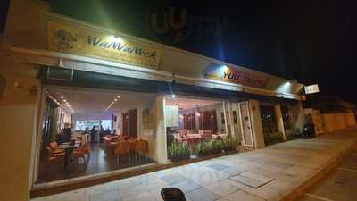Waiwai Wok