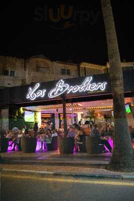 Los Brothers Bar