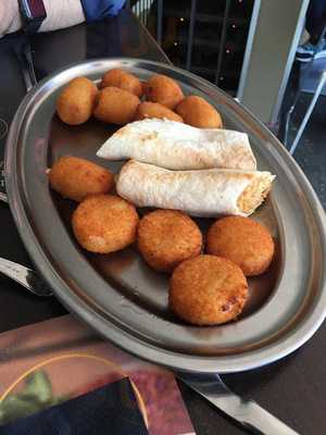 La Parrilla De Pollos Planes - Av Cortes Valencianas 30