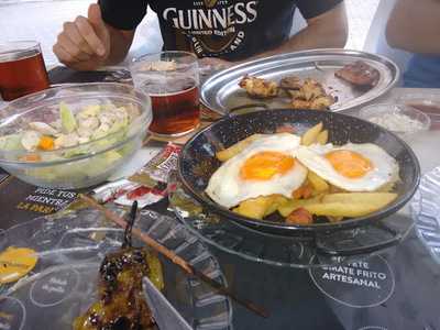 La Parrilla De Pollos Planes - Av Cortes Valencianas 30