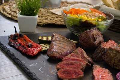 La Parrilla De Pollos Planes - Av Cortes Valencianas 30