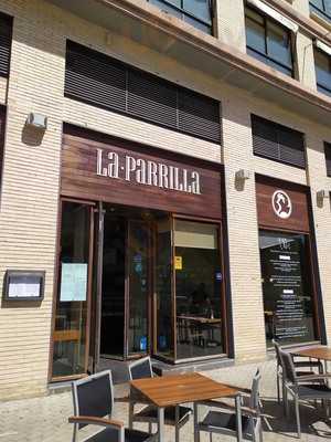 La Parrilla De Pollos Planes - Av Cortes Valencianas 30