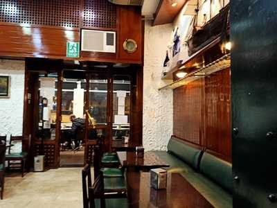 Bar-cervecería Acuario