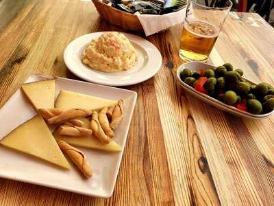 La Gitana Loca - Gastrobar & Gallery