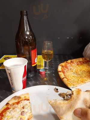 Puglia Pizzería Artesanal