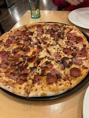 Nueva Pizzeria Carlos Sevilla