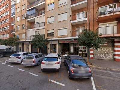 La Reina De Los Bares