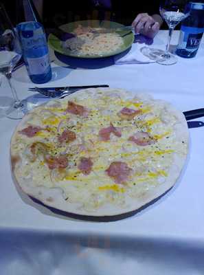 La Mafia Se Sienta A La Mesa