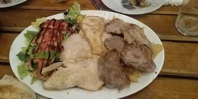 Taberna El Papelón Menéndez Y Pelayo