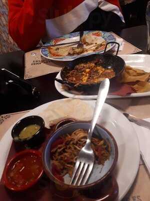 Amanecer Country Mex