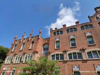 1902 Café Modernista