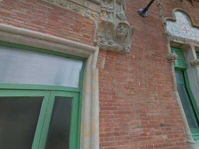 1902 Café Modernista