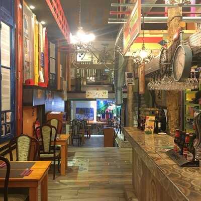 Alo Beirut Restaurante Libanés