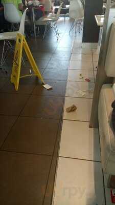 Mcdonals Sevilla Este