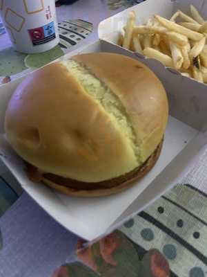 Mcdonals Sevilla Este