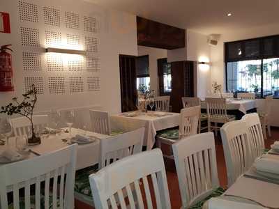 Petit Bistro Sta Barbara