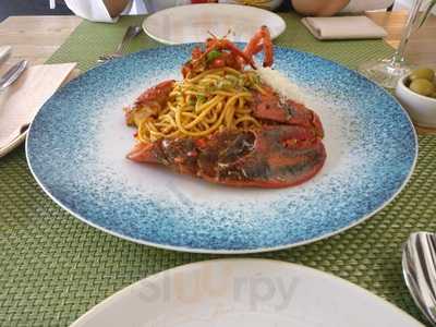 Petit Bistro Sta Barbara