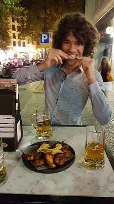 100 Montaditos Antonio Val