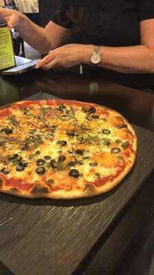 Pizza-burguer Cinegia