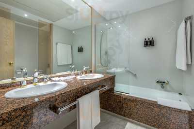 Eurostars Boston Restaurant