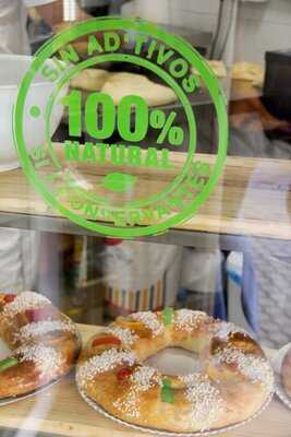 Crustum Panem Bridge And Pellón