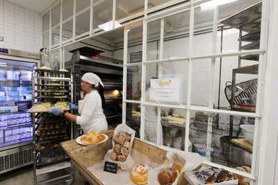 Crustum Panem Bridge And Pellón