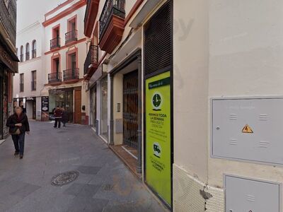 Crustum Panem Bridge And Pellón