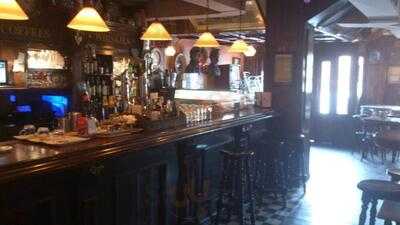 Sherlock Holmes Tavern