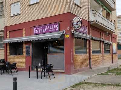 Sherlock Holmes Tavern