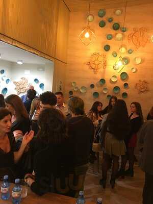 Ola Ola Food Coffee & Drinks