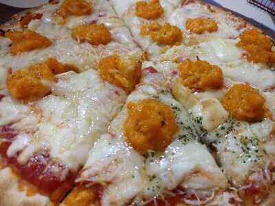 Via Gustosi Pizzeria Playa San Juan