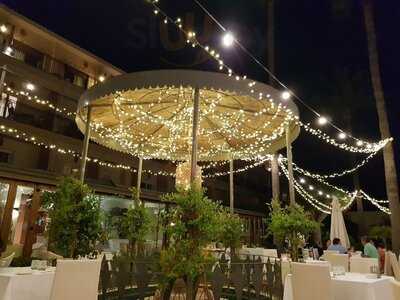 Los Angeles Hotel Restaurant