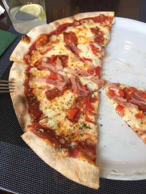 Quattro Tenori Restaurante Italiano