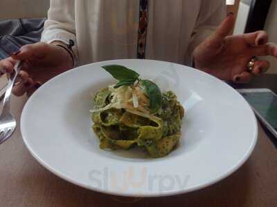 Quattro Tenori Restaurante Italiano