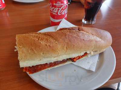 Restaurante Pirineos S C