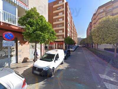 Que Cocine La Abuela