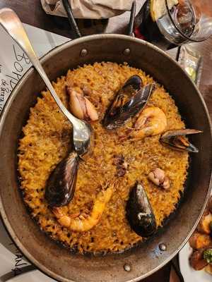 Lonja De Tapas - Montcada