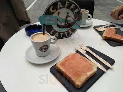 Caffe Latte Puerto Venecia