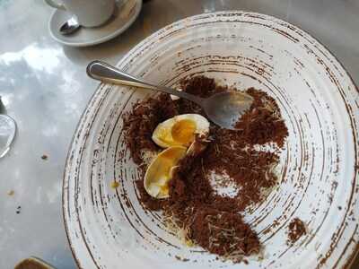 La Fuente, Cafeteria-bar