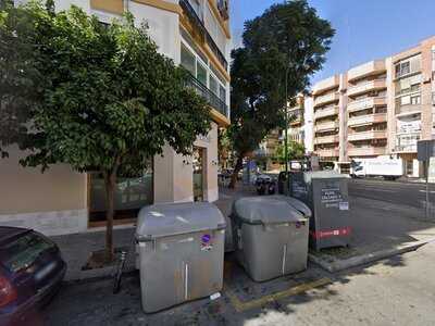 La Fuente, Cafeteria-bar