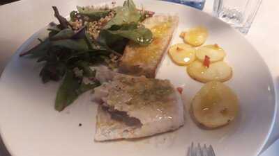 Ginos Puerto Venecia