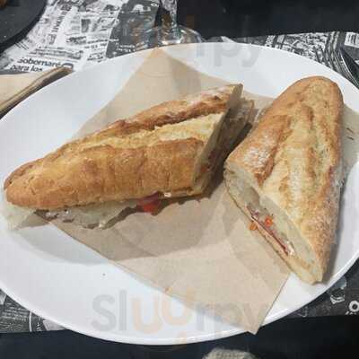 Bar Restaurante Kuarto Pino